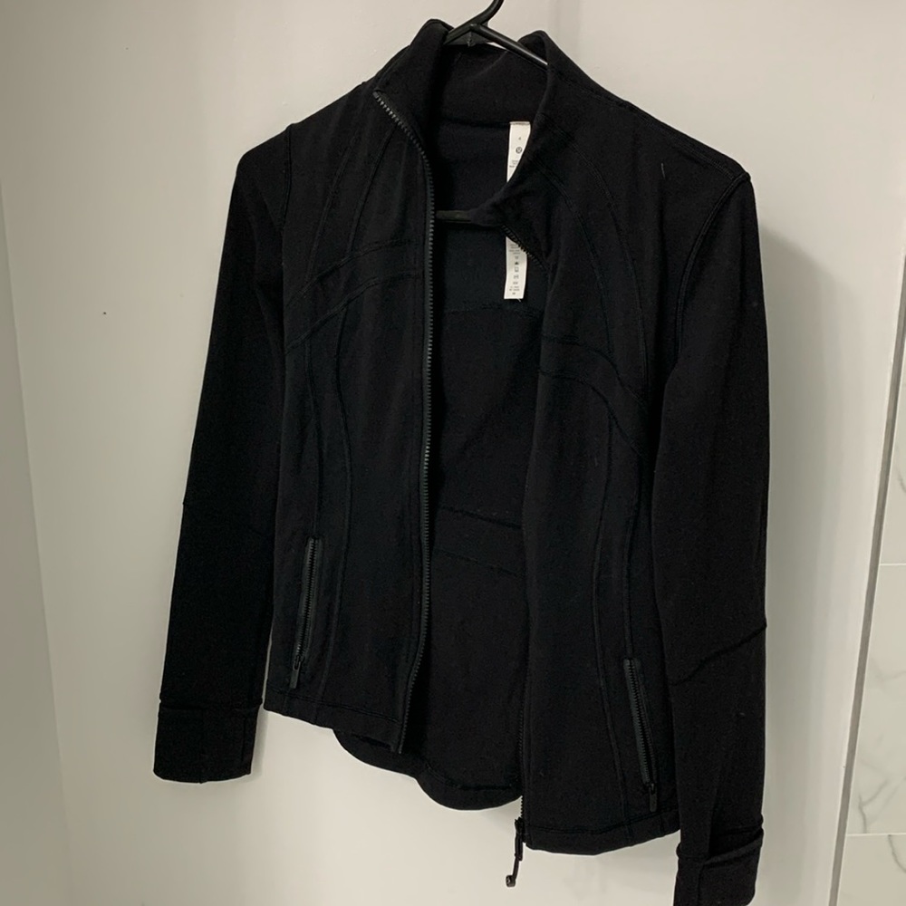 Lululemon Define Jacket
Luon